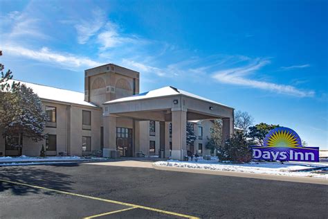 Days Inn Archives .